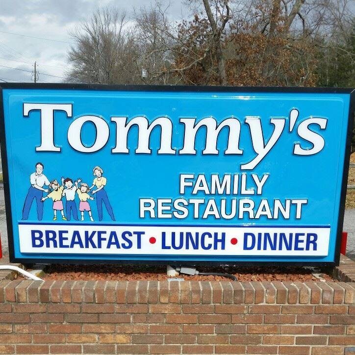 tommys family restaruant.jpg