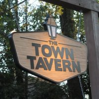 town tavern.jpg